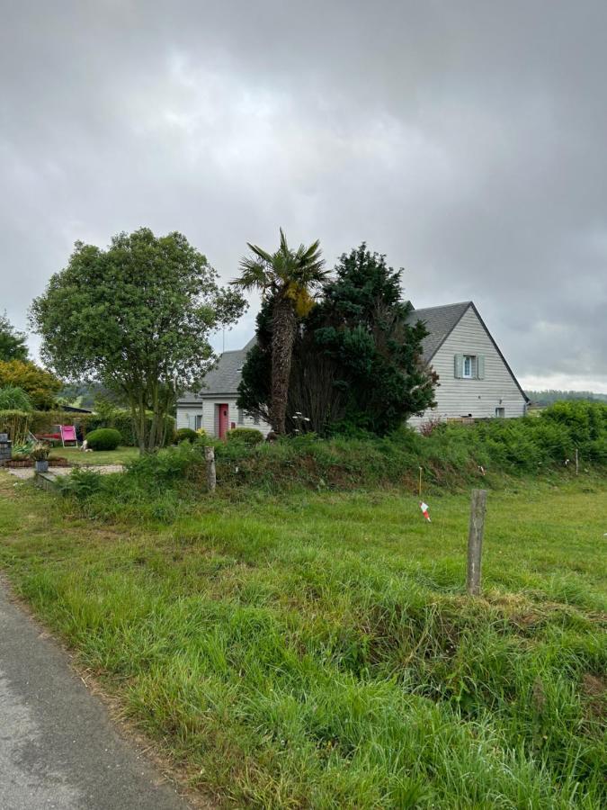La vraie campagne entre la ville et la mer Taulé Extérieur photo